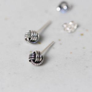 S925 Sterling Silver Minimalist Pom-pom Stud Earrings